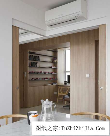 留住財神爺的客廳風景 地板必須堅硬象征地基