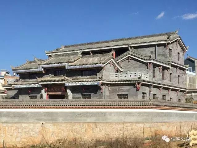 各省網(wǎng)友曬民居，10省特色別墅，哪省得第一？