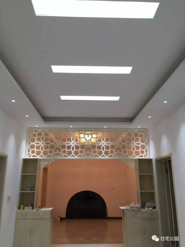 80后小伙千里歸家建新房，力求完美換掉施工隊，只是為了面子？