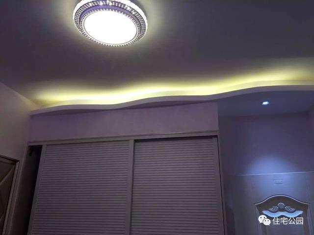 80后小伙千里歸家建新房，力求完美換掉施工隊，只是為了面子？