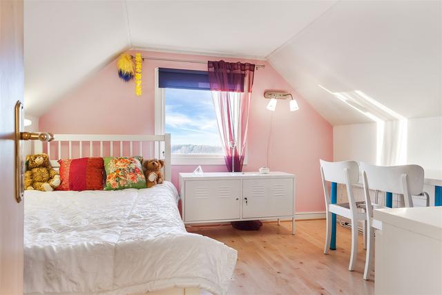 這個農村建別墅無限制 他們反而開始建小別墅 夠住舒適就好！