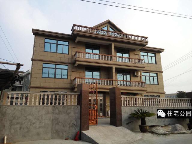 實拍農村自建兄弟房17X9.5米，布局沒的說！