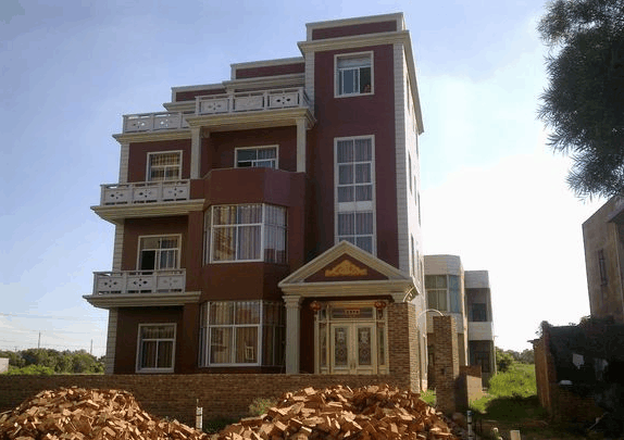 農(nóng)村也可以很土豪, 這個(gè)地方的農(nóng)村人住的都是豪華別墅！