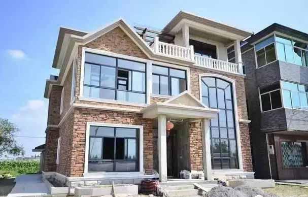 實(shí)拍自建農(nóng)村別墅, 占地100平, 30萬建得起來嗎！