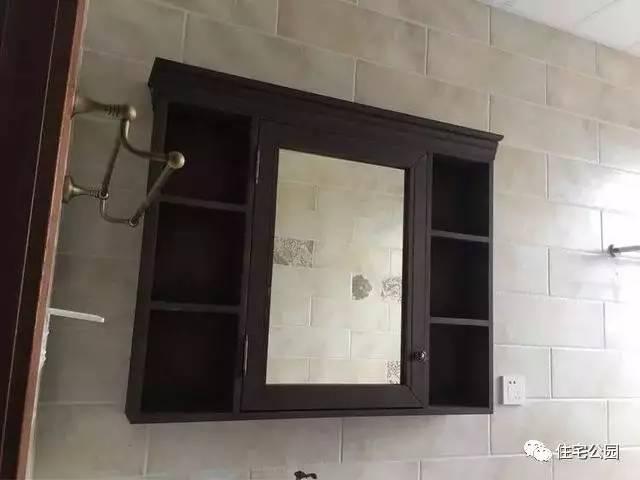 不顧家人阻攔硬是拆掉老宅，自建美式別墅，所有人都羨慕不已！