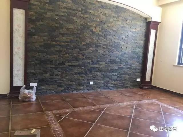 不顧家人阻攔硬是拆掉老宅，自建美式別墅，所有人都羨慕不已！