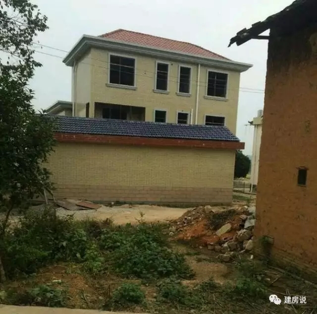 百萬自建三層農村別墅設計方案，建成后是村里最好的！