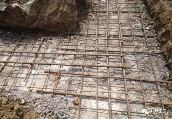 自建三層農村別墅設計，主體30多萬，親你覺得值嗎？