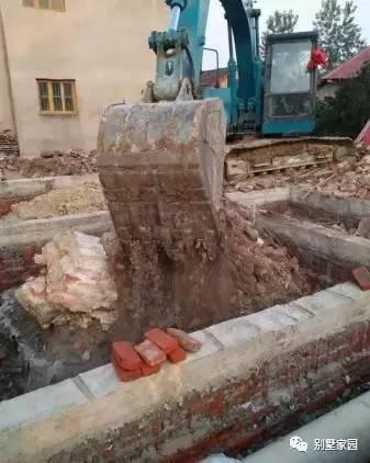 自建三層農村別墅設計，主體30多萬，親你覺得值嗎？