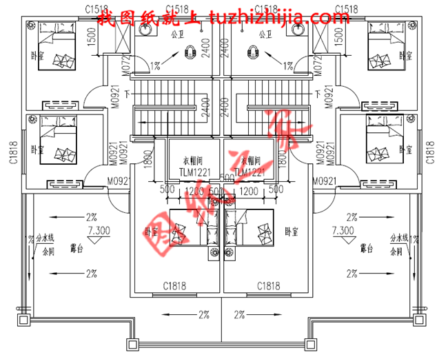 兄弟雙拼三層小別墅圖紙，占地210平米，單戶105平米，客廳中空