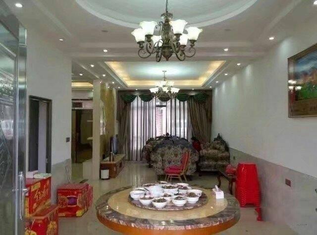 公公花50萬蓋別墅，城里媳婦看完美滋滋