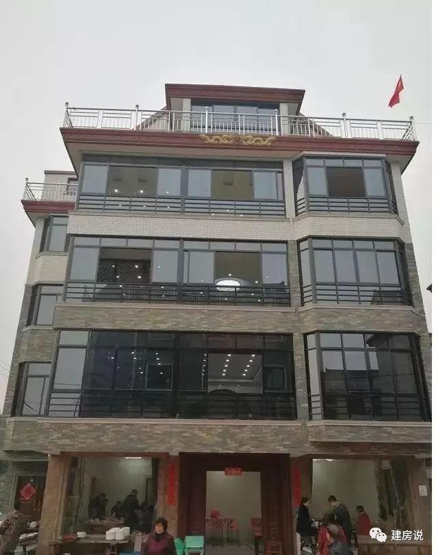 看完這些農(nóng)村豪華別墅實拍圖，才知道貧窮限制了我的想象