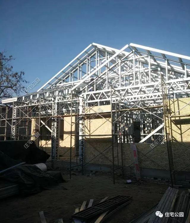 實拍一層輕鋼結(jié)構(gòu)施工過程，附平面戶型圖