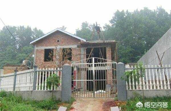 在農村自建房子大概要多少錢一平？要別墅類型好看的