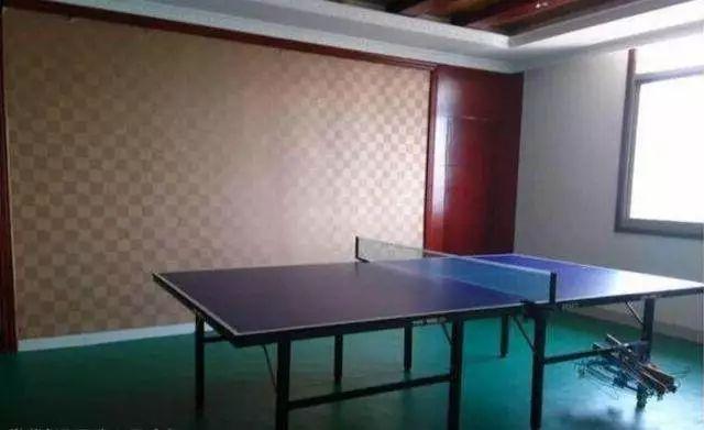 千萬別瞧不起農(nóng)村人，看農(nóng)村男友加的大別墅