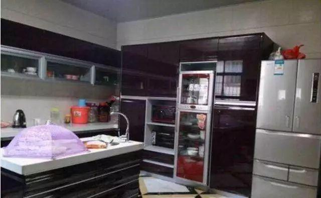 千萬別瞧不起農(nóng)村人，看農(nóng)村男友加的大別墅