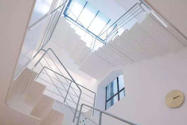 上海舊房改造實拍，搖身一變成清新別墅