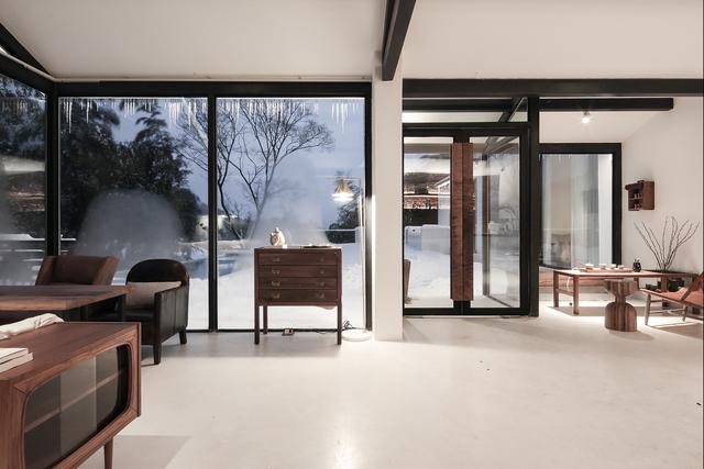 極簡風格獨棟別墅裝修，回歸自然，簡潔、明了