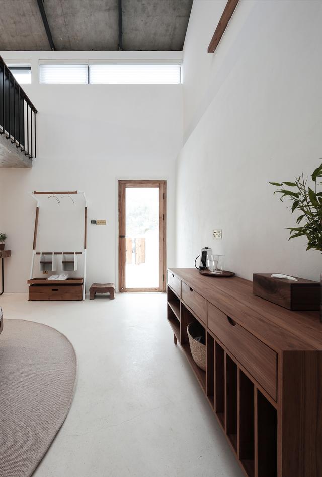 極簡風格獨棟別墅裝修，回歸自然，簡潔、明了