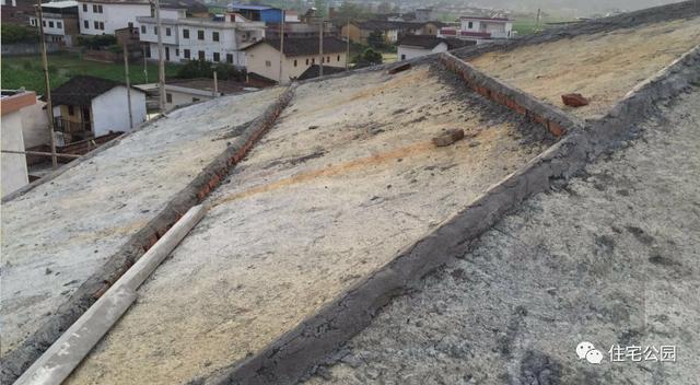 坡屋頂防水怎么做？看完這篇農村普通施工隊也能做