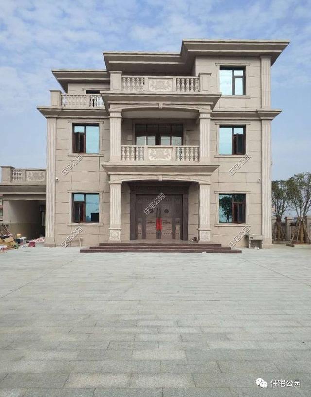 3套歐式三層農(nóng)村別墅外觀圖實拍，1、2最美，3最實用