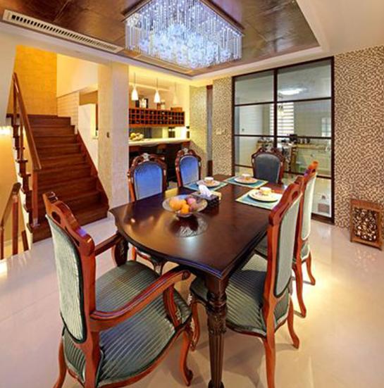 朋友家自建別墅剛裝修好，過去參觀驚呆了