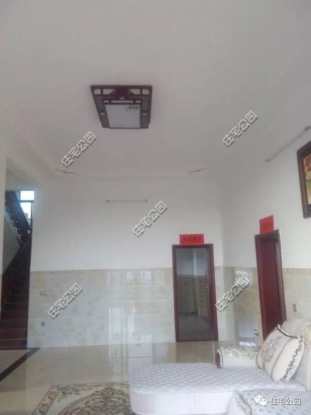 80萬(wàn)自建的三層別墅案例實(shí)拍，附裝修照片