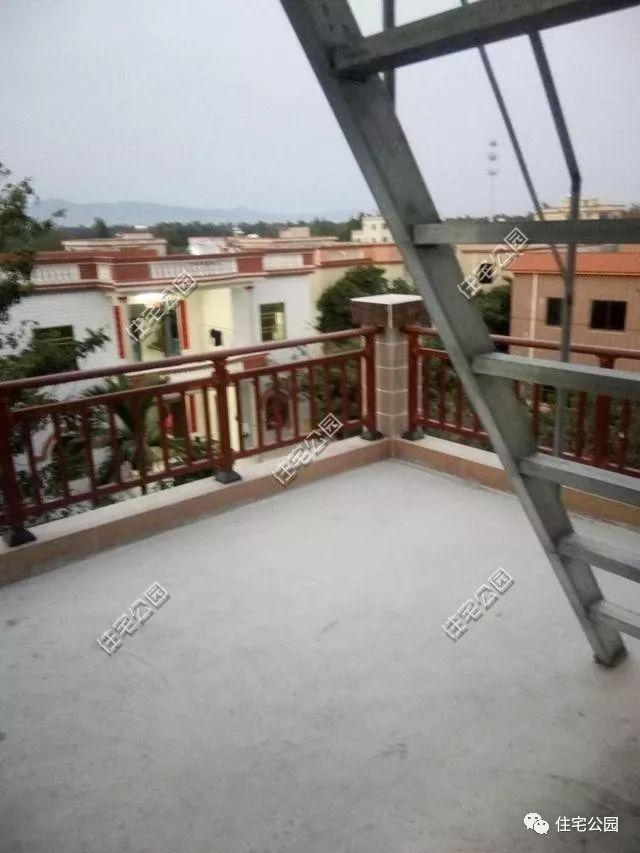 80萬(wàn)自建的三層別墅案例實(shí)拍，附裝修照片