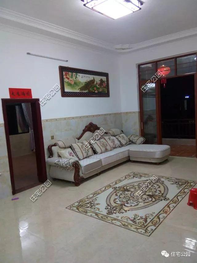 80萬(wàn)自建的三層別墅案例實(shí)拍，附裝修照片