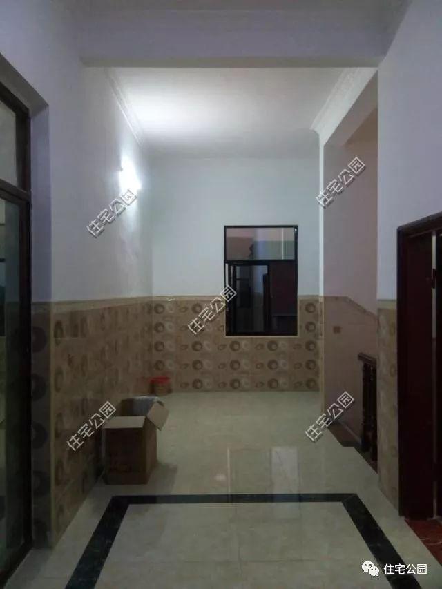 80萬(wàn)自建的三層別墅案例實(shí)拍，附裝修照片