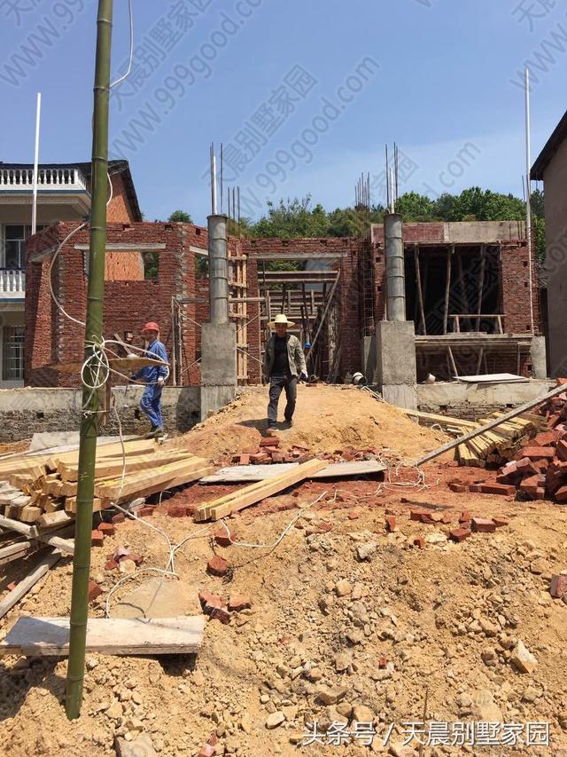 帶地下室3層別墅戶型圖，直播建房過程