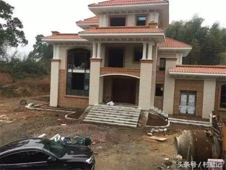 2棟高端三層豪宅設計圖，附方案和建成實景圖