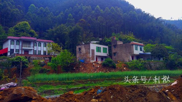 2026年在農村未經申請擅自建房，可能后果很嚴重