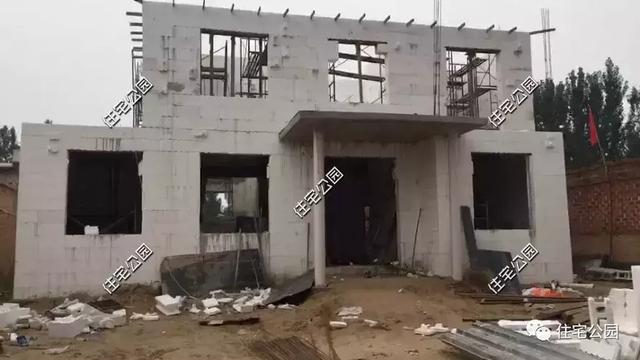 紅磚價格飆升，輕鋼結構、EPS自建房比磚混都便宜