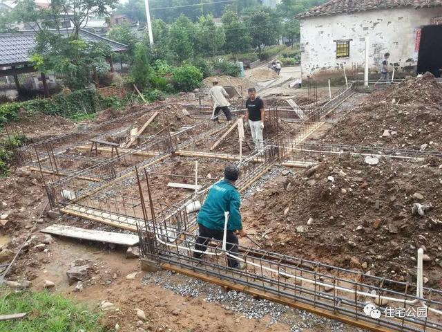 浙江80后曬新房，110萬自建花園別墅，城里人看了都眼紅！