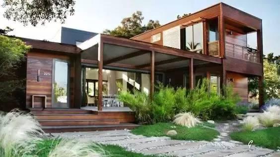 與其買個別墅讓鄉(xiāng)下人住，不如去鄉(xiāng)下做一個自己喜歡的房子！