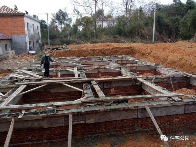 1500元每平米的輕鋼別墅，是否能取代紅磚房在農村的地位？