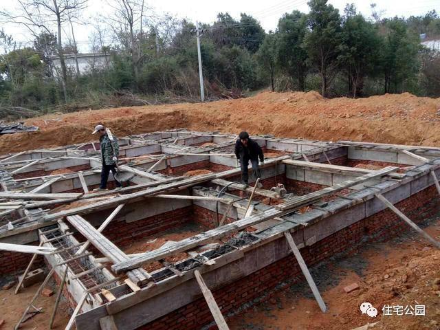 1500元每平米的輕鋼別墅，是否能取代紅磚房在農村的地位？