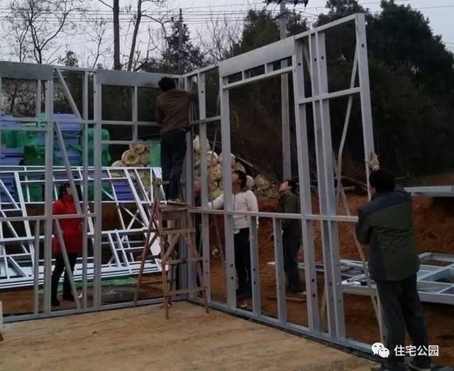 1500元每平米的輕鋼別墅，是否能取代紅磚房在農村的地位？