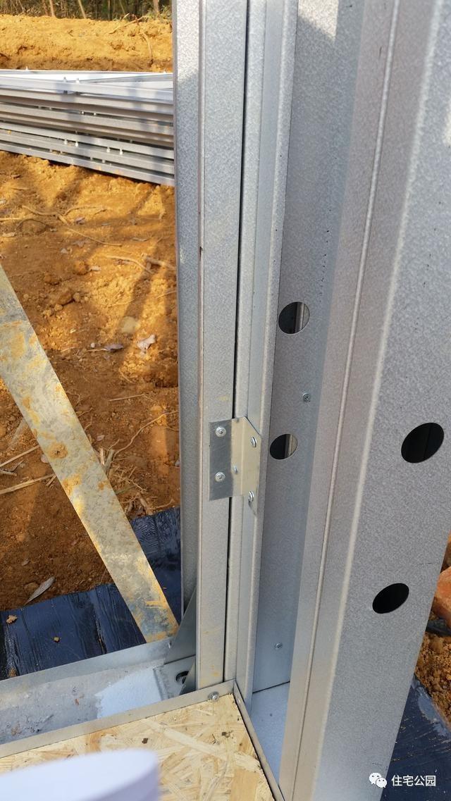 1500元每平米的輕鋼別墅，是否能取代紅磚房在農村的地位？