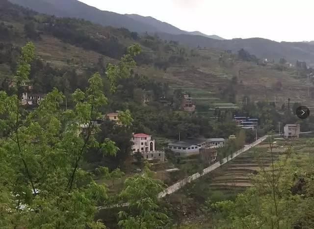 曬曬我家農村帶地下室的自建房,朋友看了都說好