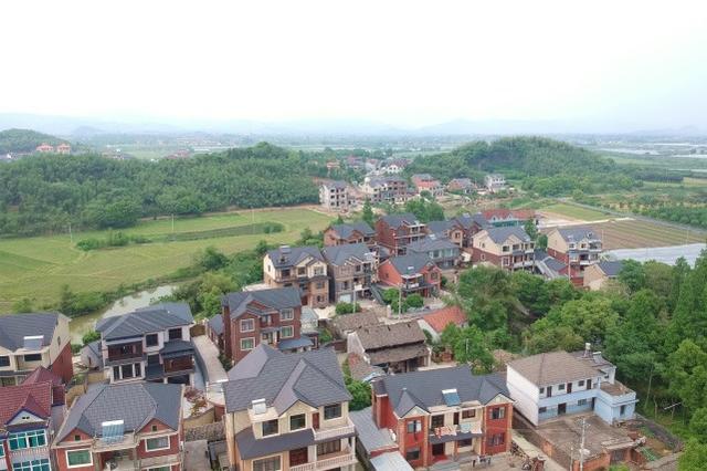 實拍浙江農村，家家戶戶都是小別墅，令城里人羨慕