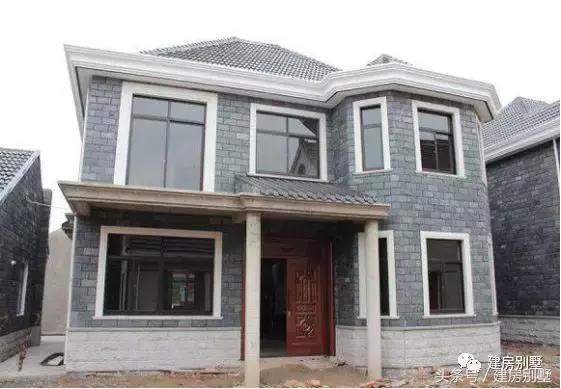 在鄉村20萬就能建起來的二層歐式小別墅，附方案圖和施工過程