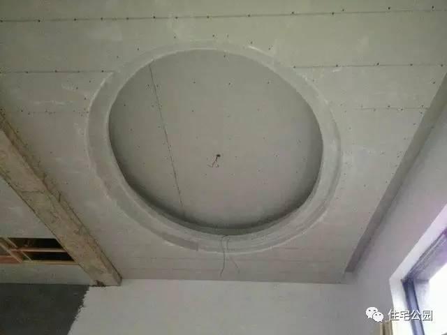 江西網友65萬建別墅，內部設計美，外有小溪環繞！