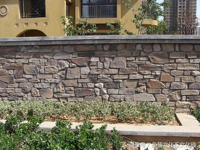 自建房設計師在鄉村6年造200套房，老鄉們搶瘋，文化石長臉了