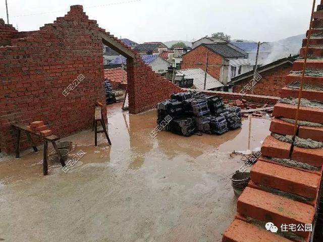 三層農(nóng)村自建房建造全過(guò)程，從施工到裝修到入住