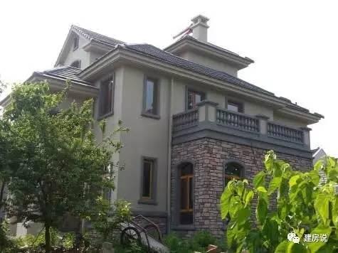 實(shí)拍網(wǎng)友自建三層農(nóng)村別墅過(guò)程，舒適美觀引人矚目