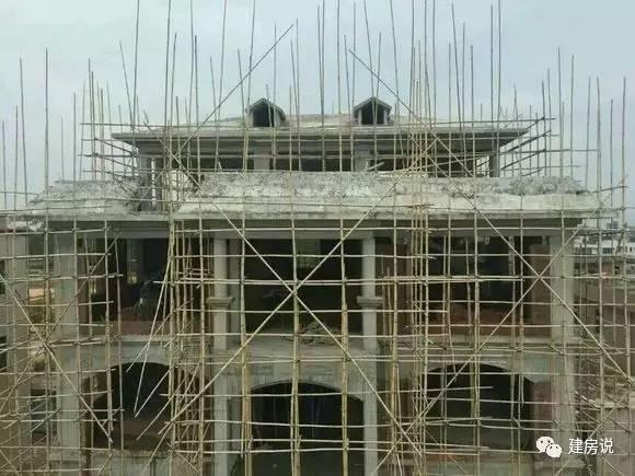 網友花兩年自建鄉村別墅，內外裝修明顯比一般人有品位