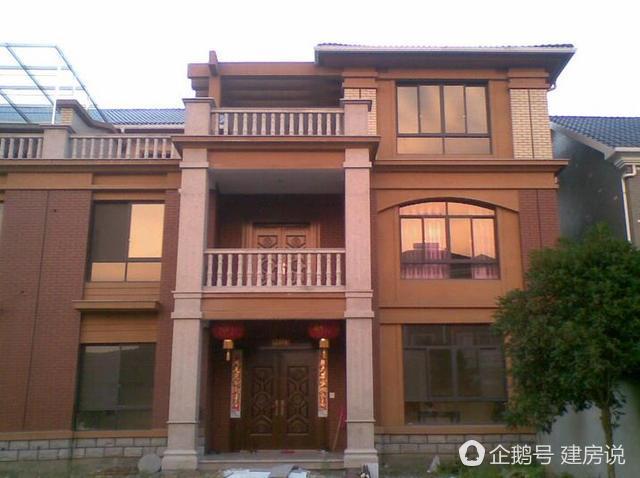 網友曬各自村里最漂亮的農村別墅，沒想到農村這么富裕了