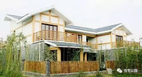 農村都沒人住了，可為什么卻還要花大錢蓋房子？